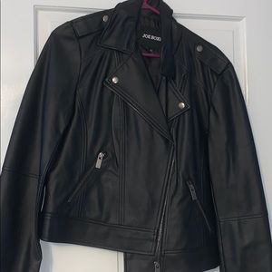 BLACK LEATHER JACKET NEVER WORN
